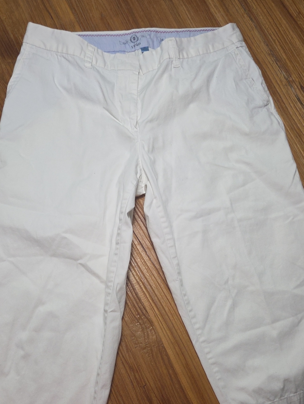 Izod White Capri Pants Size 14